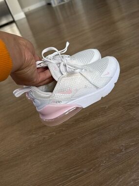 Nike White & Light Pink Air Max 270 Toddlers' Sneakers